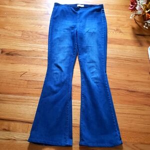 Jessica Simpson Jordan High-waisted Five Pocket Flare Blue Jeans Blue Size 14/32